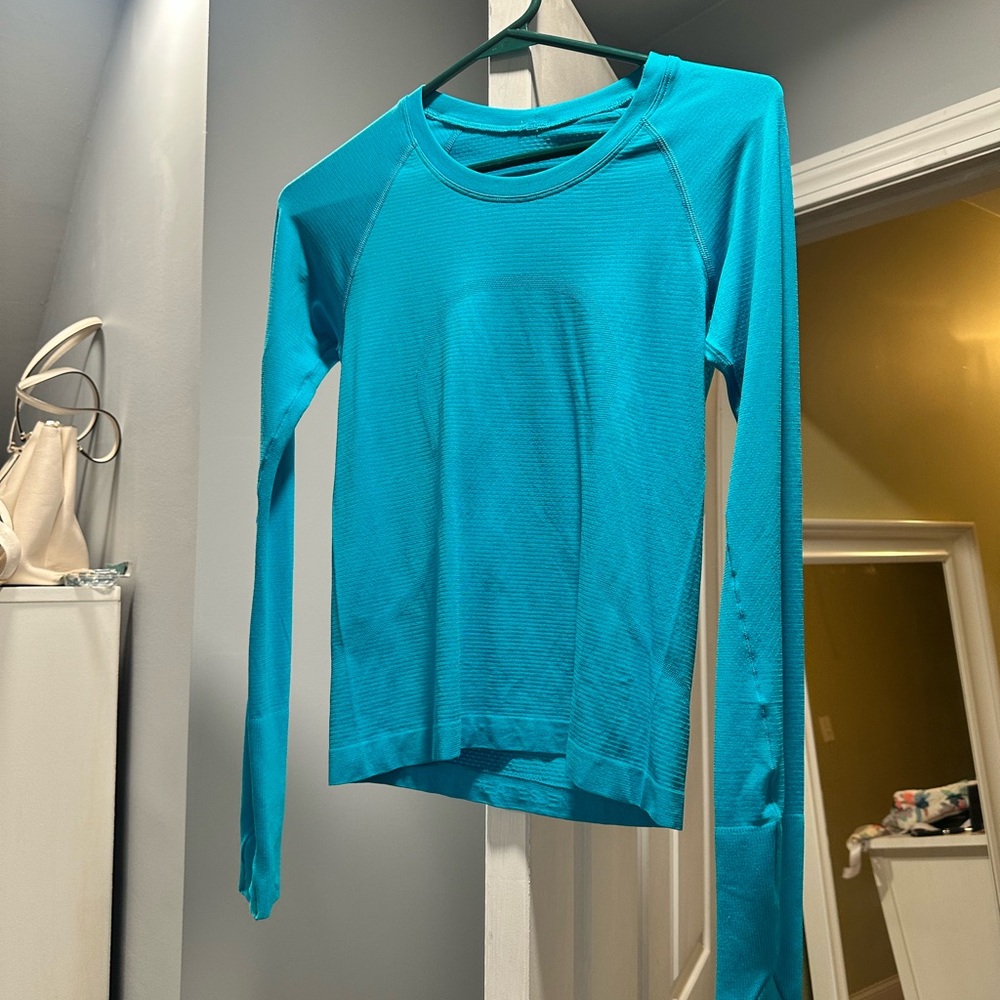 Lululemon swiftly tech long sleeve